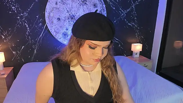 Maxxxine1 online show from 4, 10, 2025