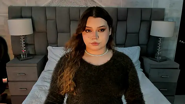 Maxxxine1 online show from 28, 9, 2025