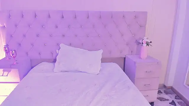 Maxxxine1 online show from 22, 3, 2026