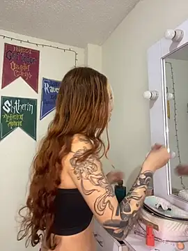 Sallem Pink online show from 19, 9, 2025