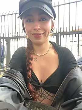 Sallem Pink online show from 4, 11, 2025