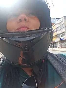 Snapshot of karla_valk1 chatting on 19, 10, 2025 karla valk1 online show from 19, 10, 2025