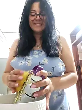 Snapshot of karla_valk1 chatting on 13, 9, 2025 karla valk1 online show from 13, 9, 2025