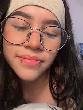 Liz rogers x online show from 4, 12, 2025