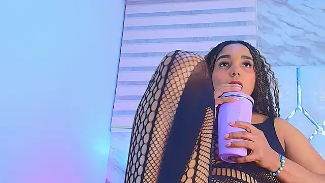 cataleya ebony  online show from 2, 12, 2025