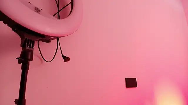 cataleya ebony  online show from 27, 10, 2025