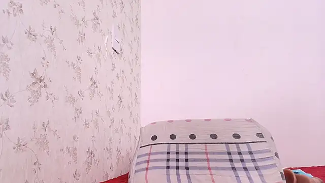 cataleya ebony  online show from 18, 10, 2025