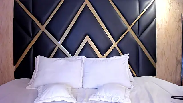 Snapshot of MeganHoffmaan chatting on 29, 9, 2025 MeganHoffmaan online show from 29, 9, 2025