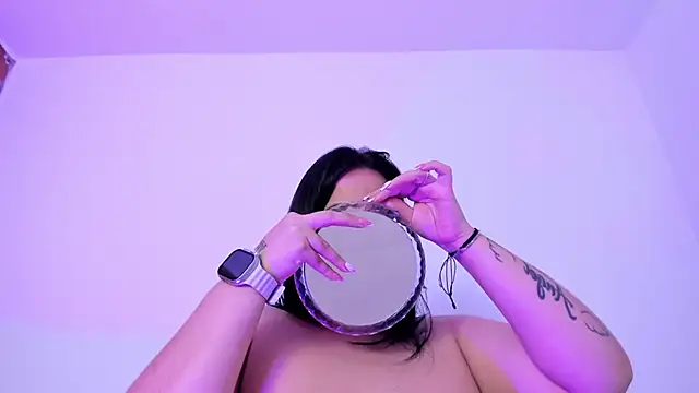 Renata reyes11 online show from 15, 5, 2026