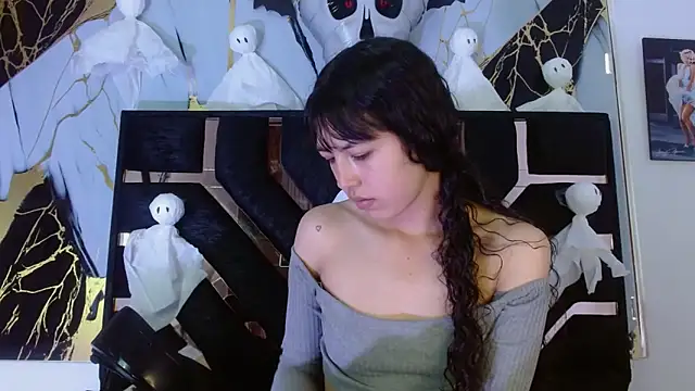 malejahotcs01 online show from 18, 10, 2025