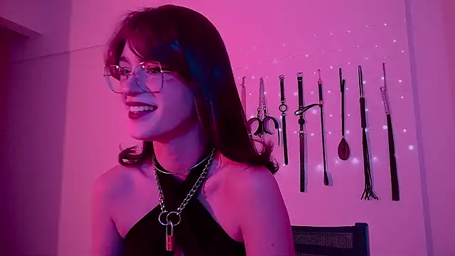 Snapshot of nina_kink chatting on 1, 6, 2026 nina kink online show from 1, 6, 2026