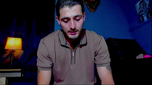 alejo  323   online show from 19, 7, 2026