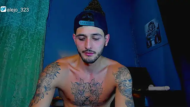 Snapshot of alejo__323__ chatting on 23, 2, 2026 alejo 323 online show from 23, 2, 2026