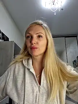 Monna online show from 5, 12, 2025