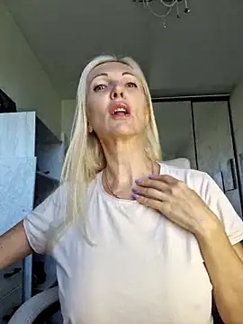 Monna online show from 4, 10, 2025