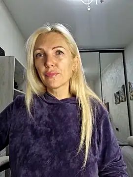 Monna online show from 12, 11, 2025