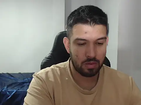 Axel11113 online show from 22, 9, 2025