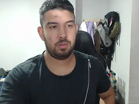 Axel11113 online show from 20, 9, 2025