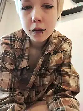 CarolineRichter online show from 9, 10, 2025