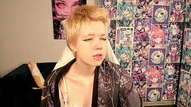 CarolineRichter online show from 6, 10, 2025