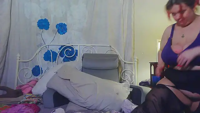 g0lden are0las89 online show from 25, 2, 2026