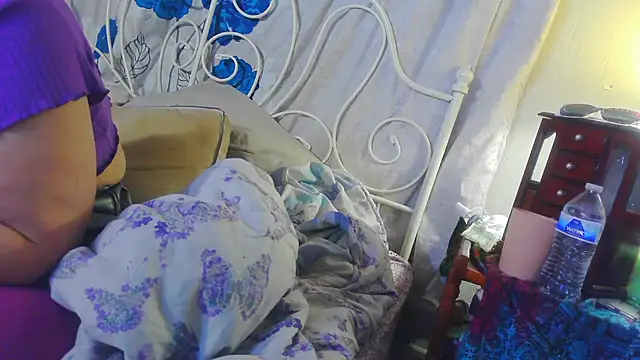 g0lden are0las89 online show from 3, 3, 2026