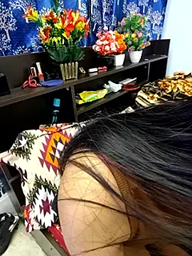 Snapshot of priya_26 chatting on 15, 12, 2025 priya 26 online show from 15, 12, 2025