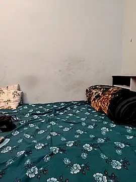 Snapshot of priya_26 chatting on 6, 2, 2026 priya 26 online show from 6, 2, 2026