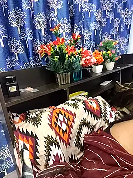 Snapshot of priya_26 chatting on 13, 12, 2025 priya 26 online show from 13, 12, 2025