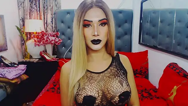 Snapshot of Mistress4fun chatting on 6, 2, 2026 Mistress4fun online show from 6, 2, 2026