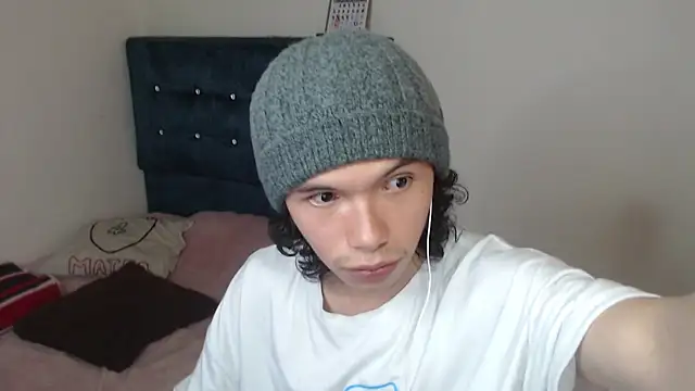 Xoxo Smiles online show from 18, 10, 2025