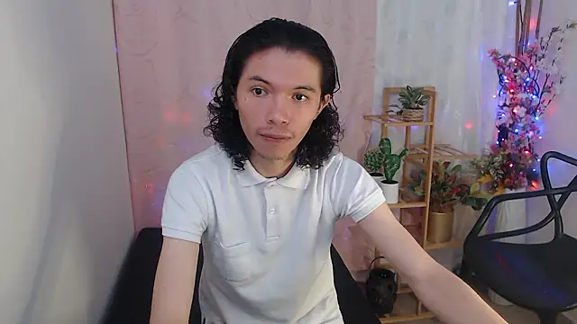 Xoxo Smiles online show from 31, 1, 2026