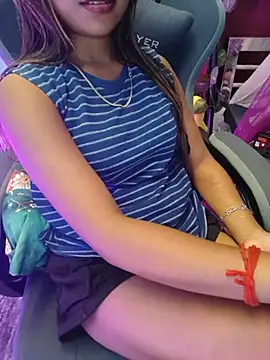 Snapshot of Puja-baby chatting on 5, 7, 2026 Puja-baby online show from 5, 7, 2026