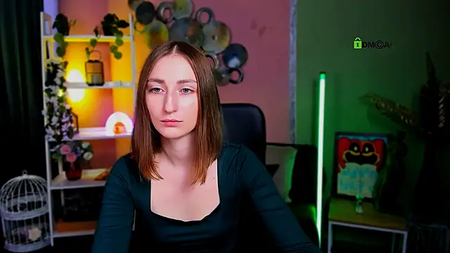 Snapshot of eva_smiith_ chatting on 1, 10, 2025 eva smiith online show from 1, 10, 2025