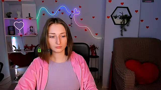 eva smiith  online show from 9, 4, 2026