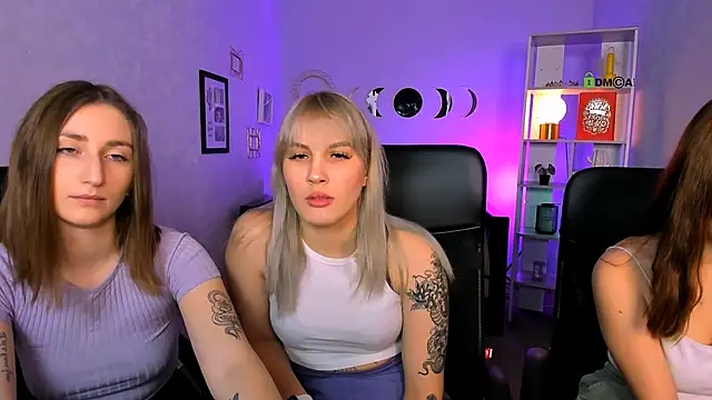 eva smiith  online show from 5, 12, 2025