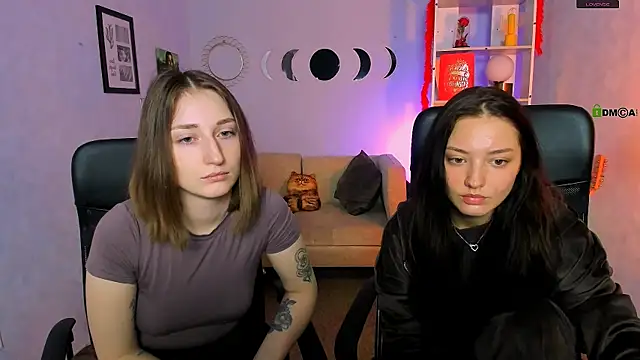 eva smiith  online show from 10, 4, 2026