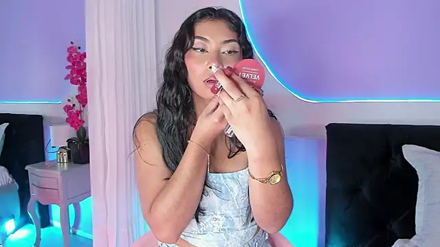  HAANNAH  online show from 29, 10, 2025