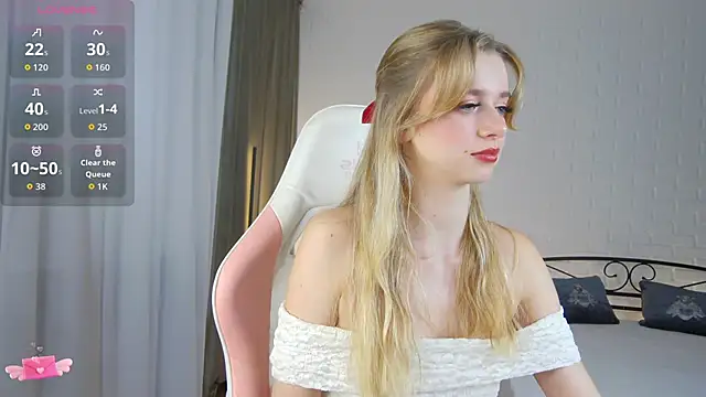 Snapshot of KelsiWest chatting on 13, 11, 2025 KelsiWest online show from 13, 11, 2025