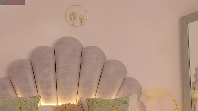 emma-conti2 online show from 16, 4, 2026