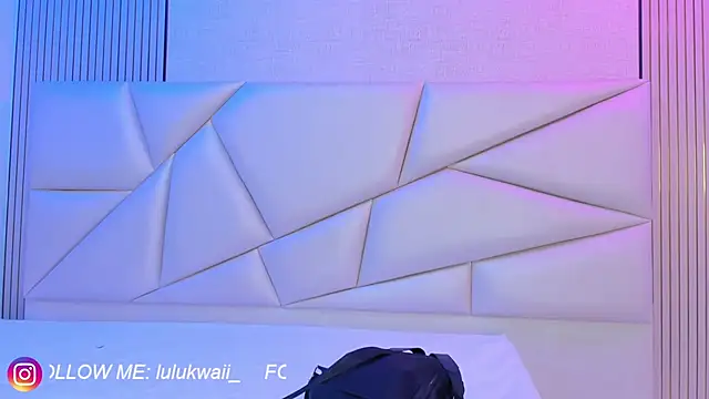 lulukawai16 online show from 13, 4, 2026