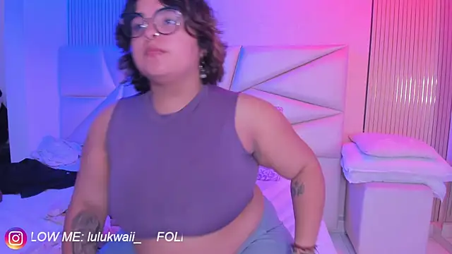 lulukawai16 online show from 15, 4, 2026