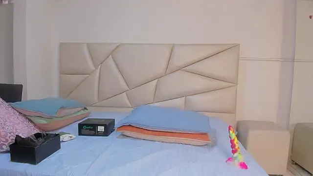 lulukawai16 online show from 16, 3, 2026