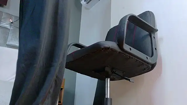 RiriiBrunette   online show from 2, 4, 2026