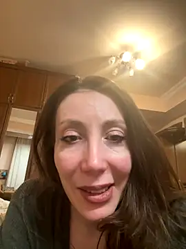 HellaryTourent online show from 26, 11, 2025