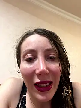 HellaryTourent online show from 15, 1, 2026