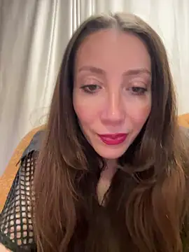 Snapshot of HellaryTourent chatting on 17, 2, 2026 HellaryTourent online show from 17, 2, 2026