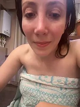 HellaryTourent online show from 27, 9, 2025