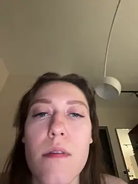 Bambi-Live online show from 16, 9, 2025