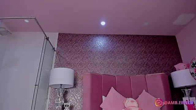amber sparkle online show from 22, 5, 2026